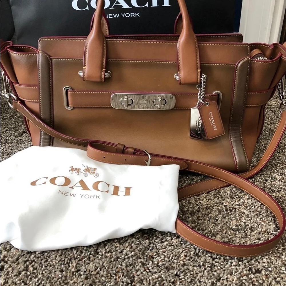 Authentic Coach Swagger Bag